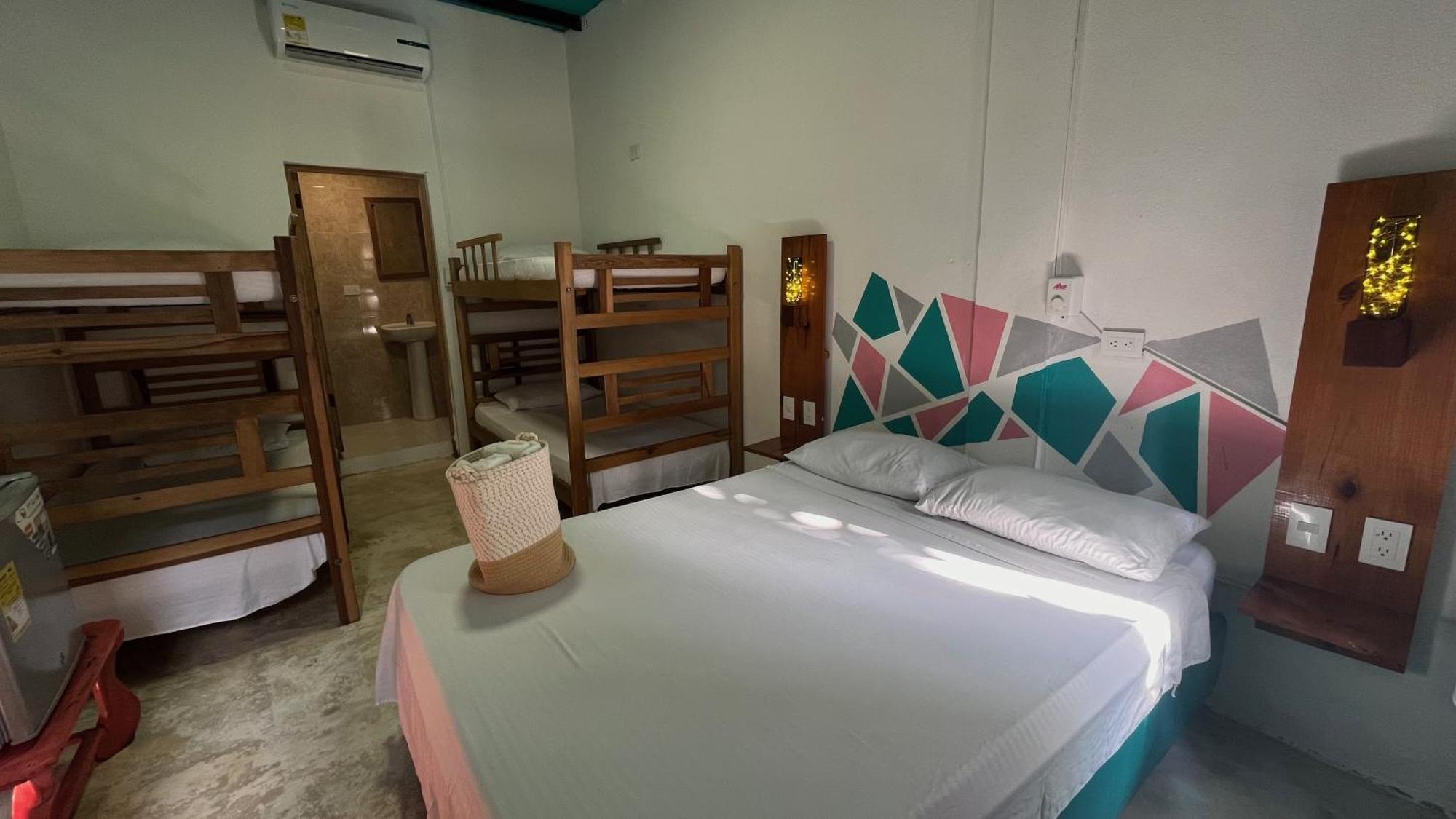 Tayrona Juancho'S House Hostel & Coworking Los Naranjos Buitenkant foto